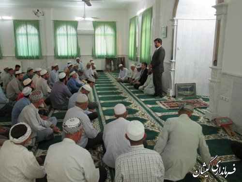 دیدار فرماندار گمیشان با اهالی محترم روستای دهنه در ماه مبارک رمضان 