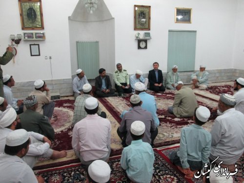 فرماندارگمیشان درادامه دیدارهای مردمی در ماه مبارک رمضان دیدار با مردم چارقلی