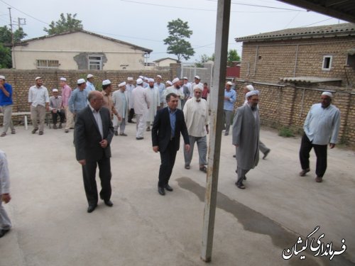 دیدار فرماندارگمیشان با مردم قلعه کریم ایشان در ماه مبارک رمضان
