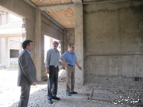 بازدیدفرماندارازمجتمع فرهنگی هنری شهرستان گمیشان