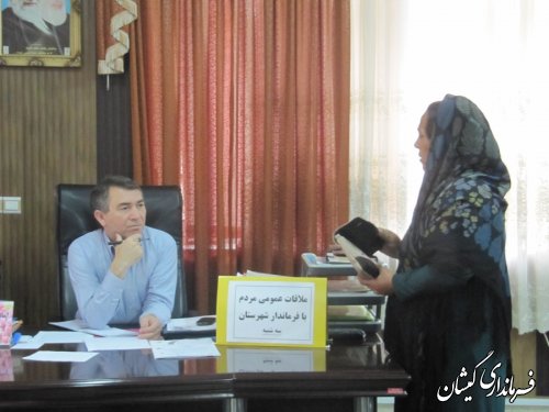 ملاقات عمومی مردم با فرماندار