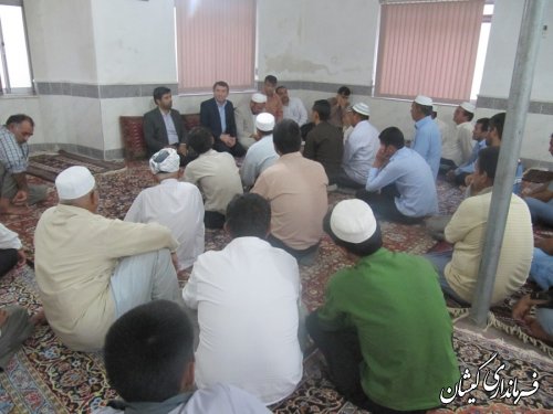 فرماندارگمیشان درادامه دیدارهای مردمی در ماه مبارک رمضان با مردم قلعه  جیق بزرگ