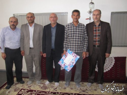 ديدار معاون فرماندار گمیشان با آزادگان شهرستان به مناسبت روز بازگشت آزادگان به ميهن اسلامي