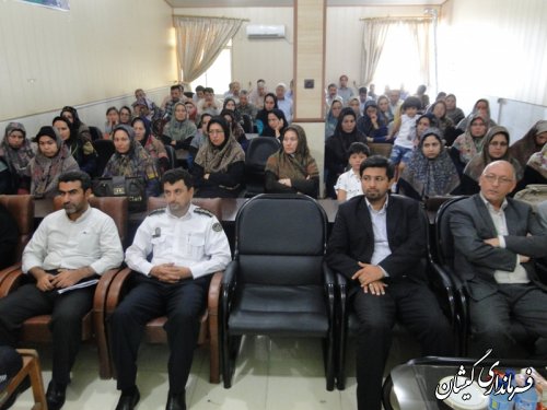 آیین تجلیل از تلاش بهورزان شهرستان گمیشان برگزار شد