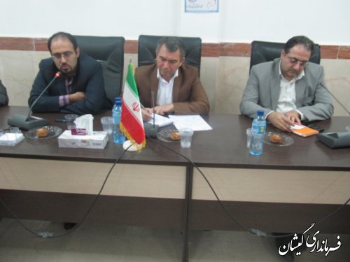 حضور معاون مرکز آمار کشور در گردهمایی معتمدین و مطلعین گمیشان برای مشارکت در سرشماری عمومی کشاورزی