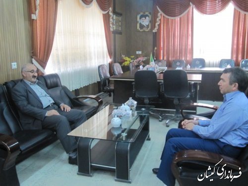 نشست مدیر سرپرستی شعب بانک کشاورزی استان با فرماندار گمیشان