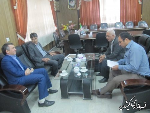 جلسه بررسی مشکل مرتعداران با حضور فرماندار گمیشان ومدیرکل منابع طبیعی وآبخیزداری