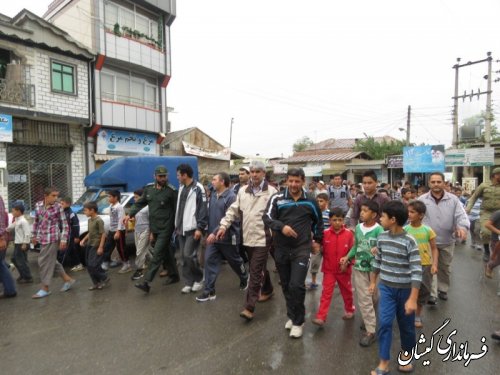 همایش پیاده روی خانوادگی با حضور فرماندار گمیشان در سیمین شهر