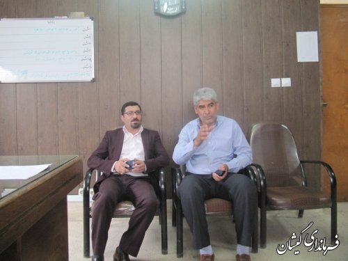 بازدید معاون فرماندار از دبستان موحد روستای کملراز توابع شهرستان گمیشان