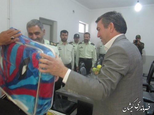 دیدار فرماندار گمیشان با کارکنان فرماندهی انتظامی به مناسبت هفته ناجا
