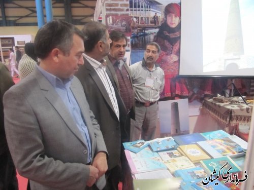 بازدید فرماندار گمیشان از جشنواره فرهنگ اقوام ایران زمین
