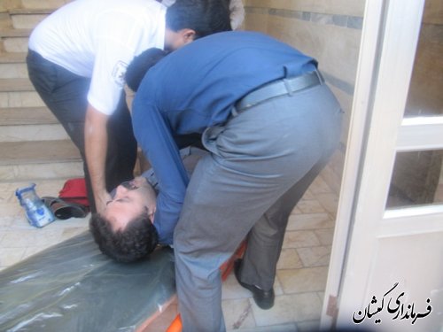 مانور زلزله در شهرستان گمیشان برگزار شد