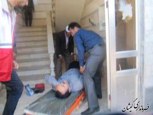 مانور زلزله در شهرستان گمیشان برگزار شد