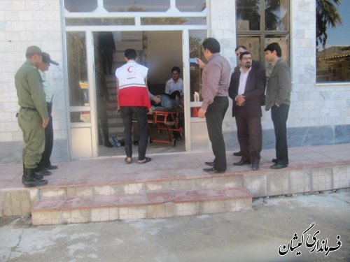 مانور زلزله در شهرستان گمیشان برگزار شد