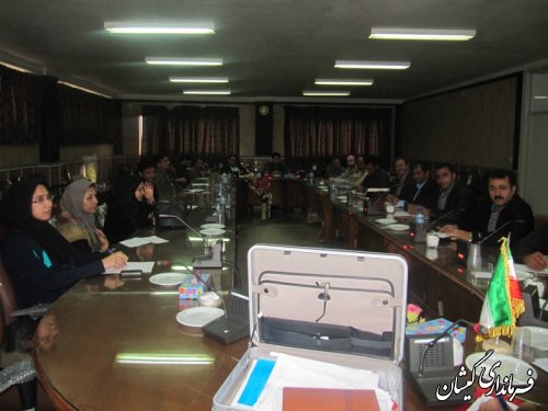 دوره آموزشی کارکنان فرمانداری گمیشان با موضوع خلاقیت در محیط کار