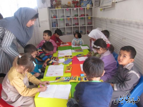 بازدید اموربانوان فرمانداری شهرستان گمیشان از اداره بهزیستی