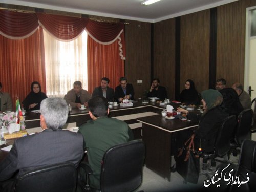 جلسه انجمن کتابخانه وستاد هفته کتاب شهرستان گمیشان تشکیل شد