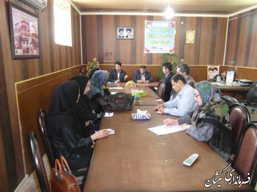 اولین جلسه گروه کاری تامین اجتماعی با رویکردشادابی وایجاد رفاه برای بانوان در شهرستان گمیشان برگزارشد