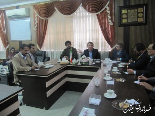دومین جلسه کارکنان فرمانداری وبخشداریهای تابعه شهرستان گمیشان