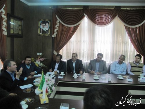 دومین جلسه کارکنان فرمانداری وبخشداریهای تابعه شهرستان گمیشان