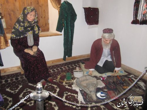 بازدید دانشجویان دانشگاه پیام نور گرگان از بافت های تاریخی شهرستان گمیشان