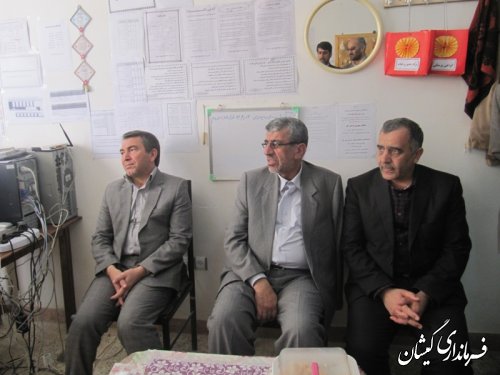 بازدید سرزده فرماندار گمیشان بهمراه مدیرکل آموزش وپرورش استان گلستان از مدارس گمیشان