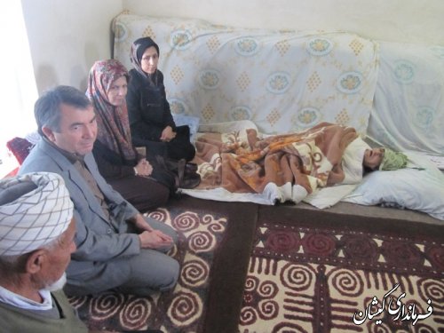 حضور فرماندارگمیشان در منزل معلولان جسمی حرکتی وذهنی شهرستان