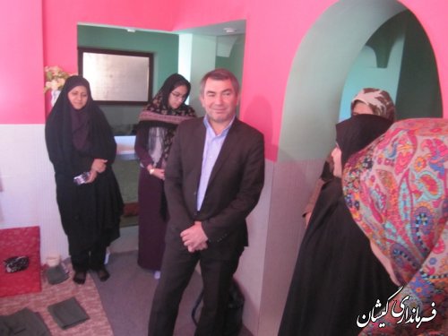 جلسه بررسی مسائل ومشکلات بانوان شهرستانهای غرب استان در گمیشان