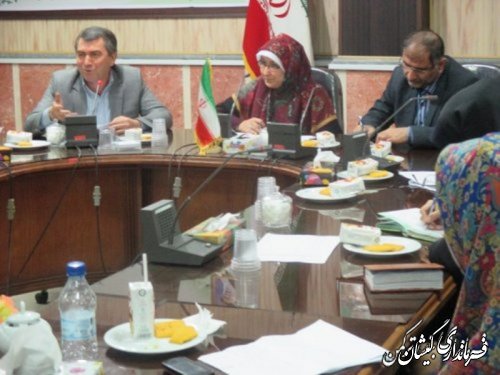 نشست بررسی مسائل ومشکلات بانوان غرب استان به میزبانی بندرترکمن برگزار شد