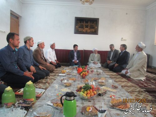 دیدار فرماندار گمیشان با امام جمعه شهرستان به مناسبت عید سعید فطر