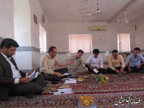 نشست بخشدار مرکزی با دهیاران روستاهای نوار مرزی شهرستان گمیشان