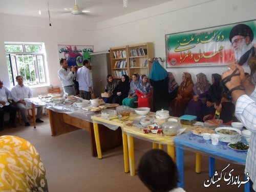 برگزاری جشنواره آشپزی در روستای قلعه حاجی گلدیخان