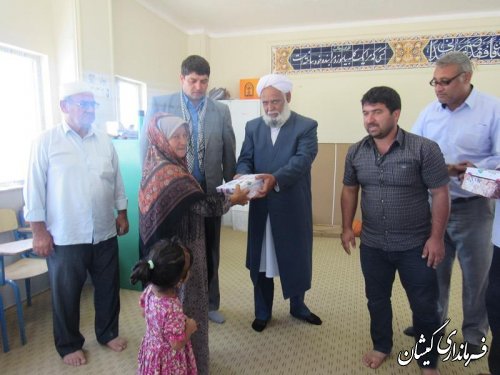 دیدار بخشدار گلدشت با خانواده شهدا