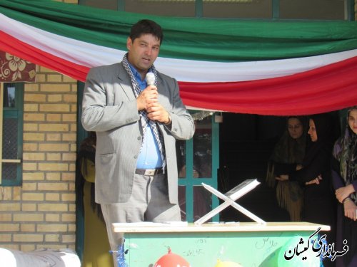 حضور بخشدار گلدشت در بازگشایی مدارس