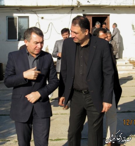 فرماندار گمیشان با رئیس هیات مدیره کشتارگاه صنعتی اینچه برون دیدار و گفتگو کرد