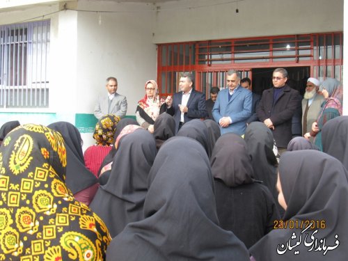 جشنواره طبخ غذا با حضور فرماندار در دبیرستان دخترانه 22بهمن شهرستان برگزار شد