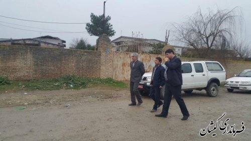 بازدید بخشدار گلدشت از محل اجرای طرح هادی روستای بصیرآباد