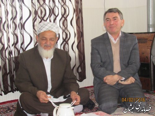 فرماندار گمیشان  با خانواده های شهید قره نژاد و شهید دولتی دیدار کرد
