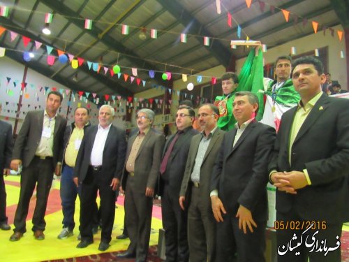 قهرمانان مسابقات بین المللی کشتی سنتی گورش شهرستان گمیشان مشخص شد
