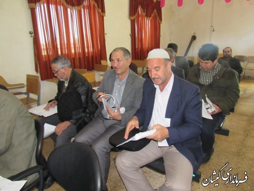 جلسه آموزشی نمایندگان بخشدار حوزه انتخابیه فرعی بخش گلدشت برگزار شد