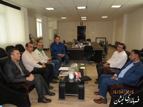 دیدار مدیر و کارکنان بنیاد مسکن انقلاب اسلامی شهرستان با فرماندار گمیشان