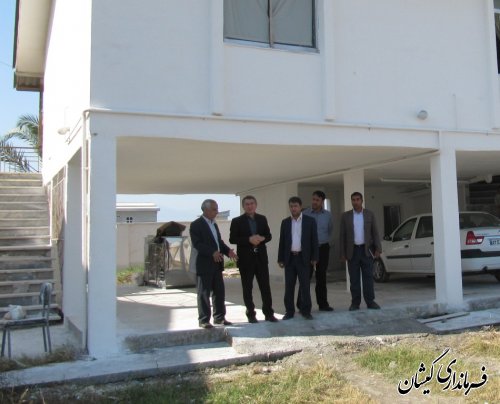 بازدید فرماندار گمیشان از آماده سازی ساختمان استقرار دامپزشکی شهرستان