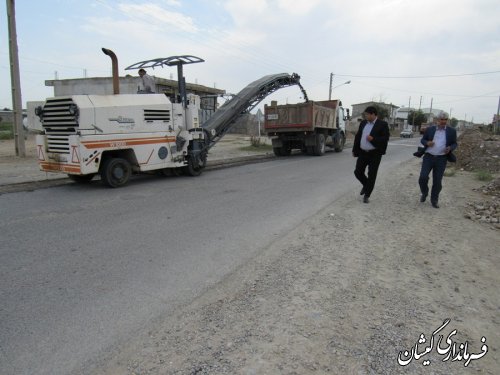 بازدید بخشدار گلدشت از پروژه تعریض و بهسازی ورودی سیمین شهر