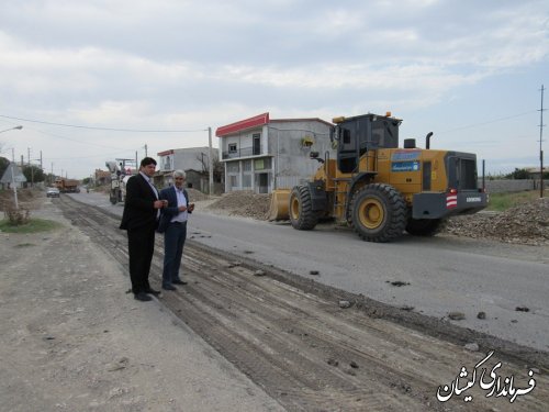 بازدید بخشدار گلدشت از پروژه تعریض و بهسازی ورودی سیمین شهر