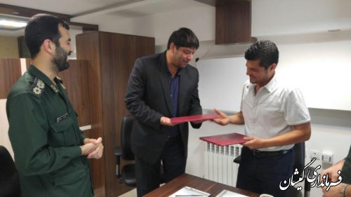 بازدید بخشدار گلدشت از شرکت تولیدی رادیان پلاست