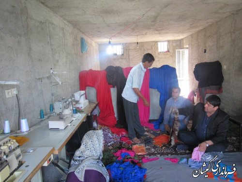 بازدید بخشدار گلدشت از کارگاه تولید پوشاک