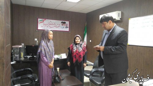 تجلیل بخشدار گلدشت از خبرنگاران
