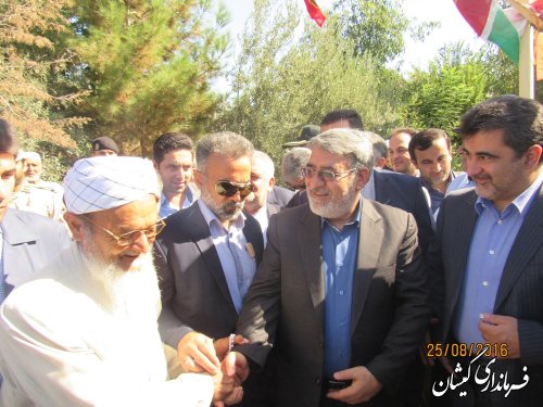 مراسم کلنگ زنی ساخت المان شهدای گمنام گمیشان با حضور وزیر کشور برگزار شد