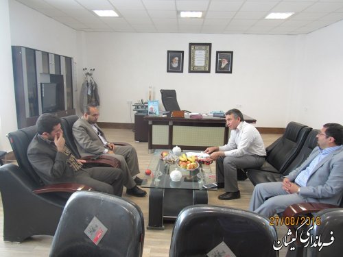 دیدار مسئولان قضائی شهرستان با فرماندار گمیشان