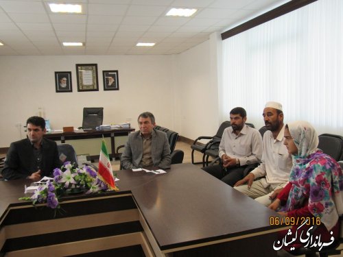 تجلیل فرماندار گمیشان از ورزشکار مدال آور شهرستانی مسابقات دو ومیدانی قهرمانی کشور